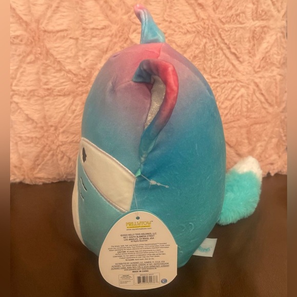 Vicki Squishmallow 8” - Picture 4 of 7